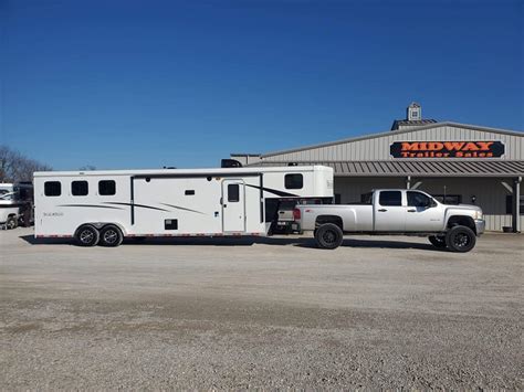 Midway trailer sales - Midway Trailer Sales is a trailer distributor with a specialization in horse trailer sales since 2000. It offers quality, service and integrity for its customers who want to buy or sell …